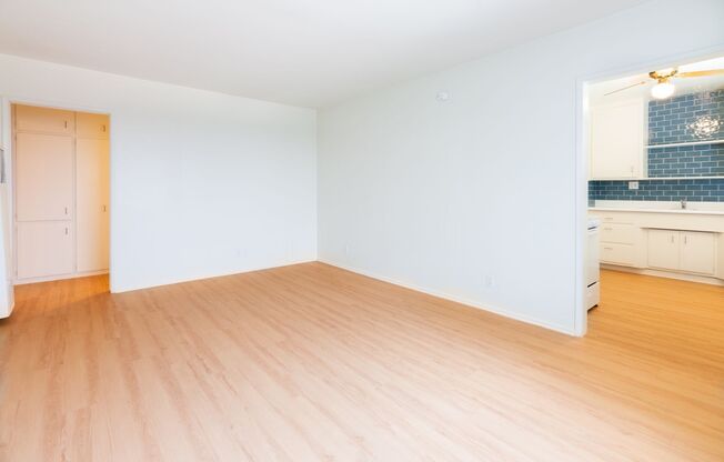1 bed, 1 bath, 596 sqft, $2,365, Unit 3