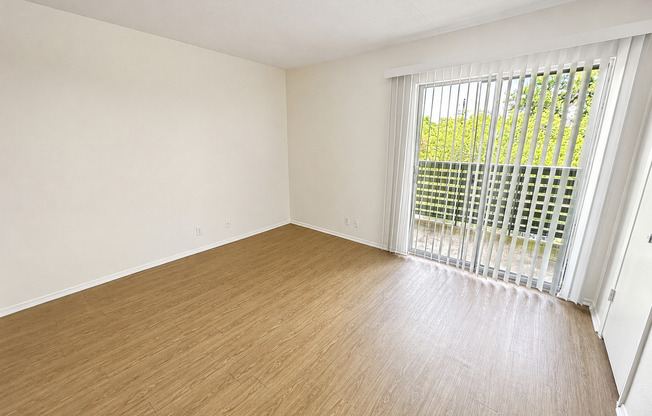 1 bed, 1 bath, 570 sqft, $1,264, Unit OPA-348