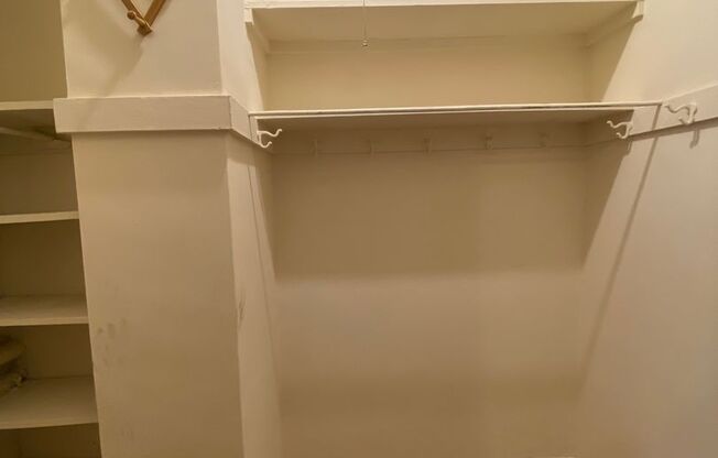 Studio, 1 bath, 275 sqft, $1,200, Unit 509