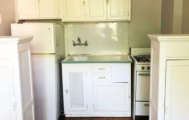1 bed, 1 bath, 545 sqft, $925, Unit 451-206
