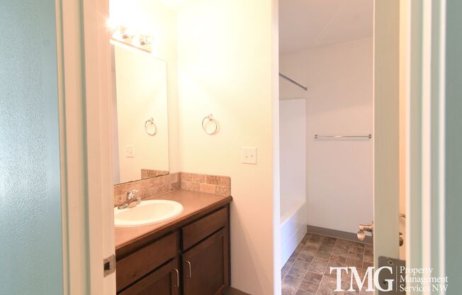 1 bed, 1 bath, 683 sqft, $1,480, Unit 305A