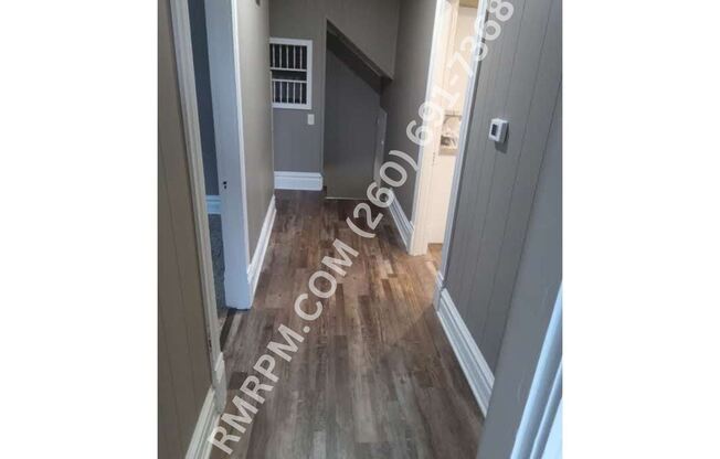 1009 Edgewater Ave.