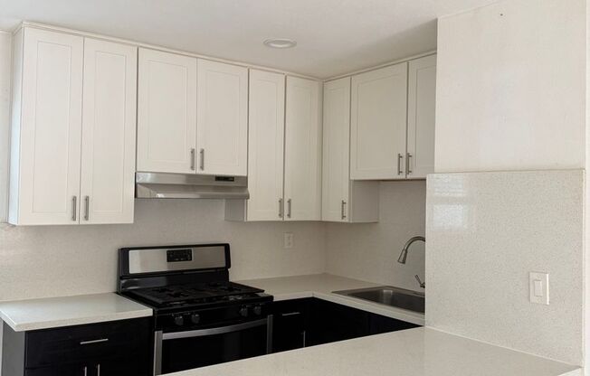 950 Bishop Apartments