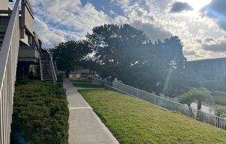 2 Bedroom, 1 bath unit