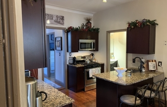 3 beds, 1 bath, 942 sqft, $2,700, Unit 2