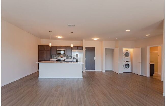 1 bed, 1 bath, 1,020 sqft, $1,650, Unit 315