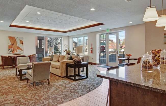 Velo on the Boulevard resident lounge, Weidner Real Estate Properties