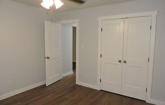 2 beds, 1 bath, $1,250, Unit UNIT A