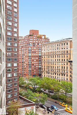 Studio, 1 bath, $5,300, Unit 1117
