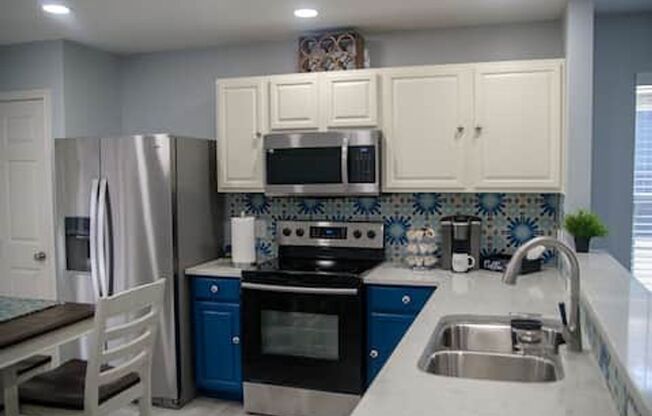 3 beds, 2 baths, $2,399