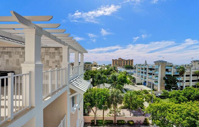 2 beds, 2 baths, $5,860, Unit Apt 503