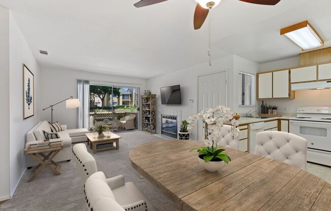 1 bed, 1 bath, 642 sqft, $1,450, Unit E219