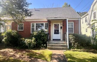 1104 Little High Street - Detached House in Downtown Charlottesville!