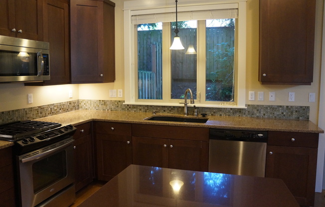 NE Portland 3 bedroom Jewel! -