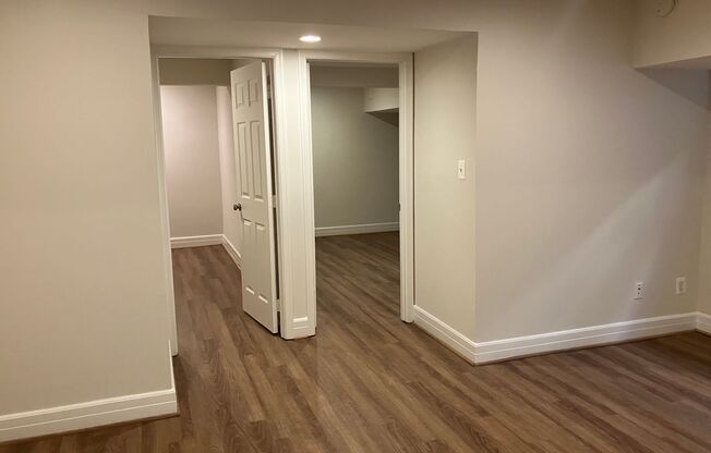 2 beds, 1 bath, 742 sqft, $2,500, Unit 114