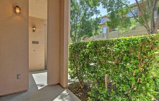 2 beds, 2.5 baths, $3,200