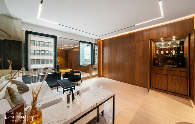 465 PARK AVE