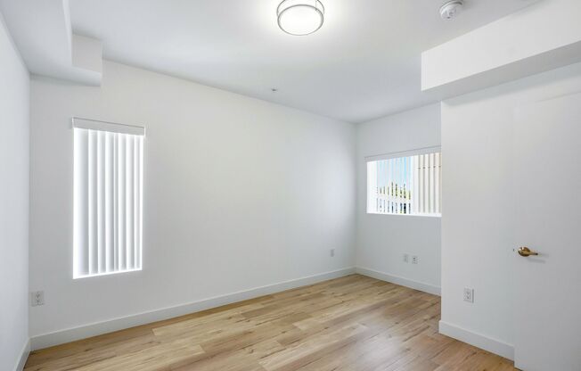 2 beds, 2 baths, 1,037 sqft, $2,950, Unit 504
