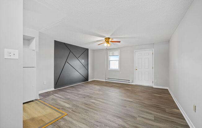 Majestic Court Apartments