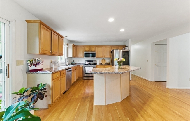 21 RUSSO DR