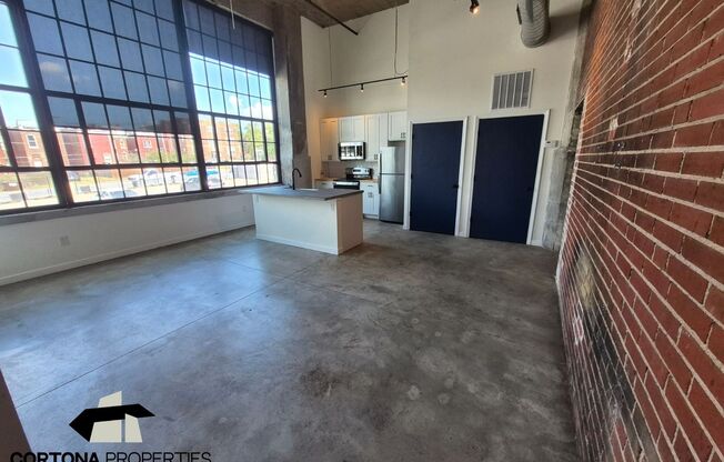 2 beds, 2 baths, 850 sqft, $1,695, Unit Apt. 111