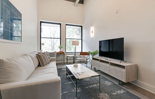 1 bed, 1 bath, 600 sqft, $2,295, Unit 207