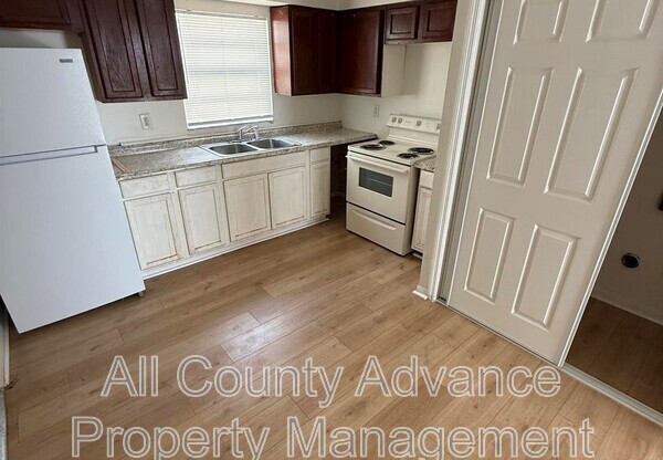 4911 B TEMPLE HTS RD