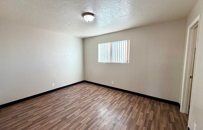 1 bed, 1 bath, 700 sqft, $965, Unit Unit 103