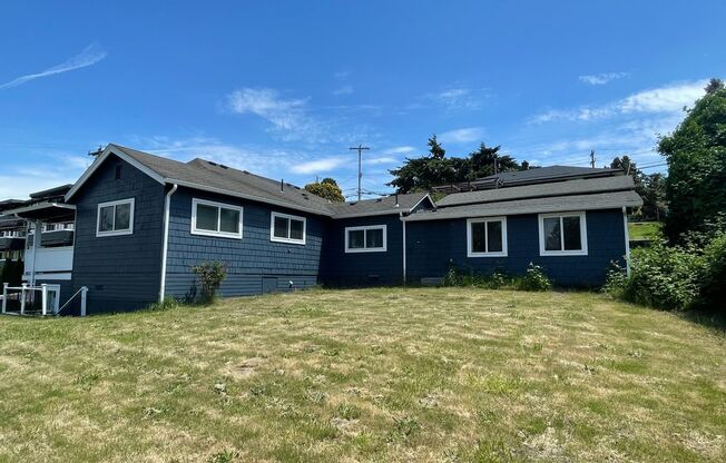 Newly renovated 3bd in South Seattle!