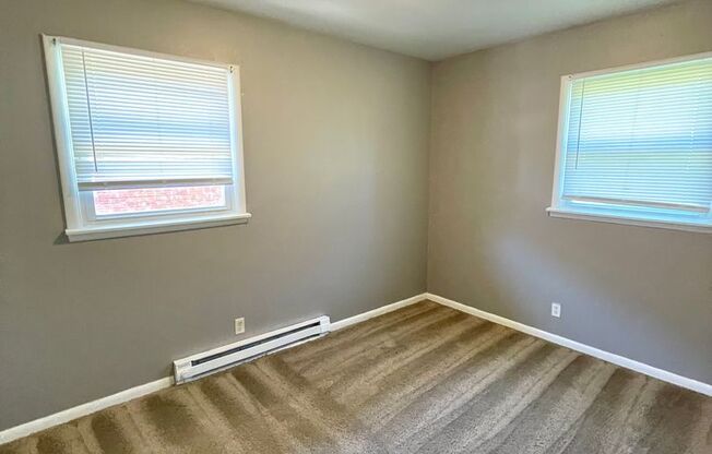 2 beds, 1 bath, 720 sqft, $1,075, Unit 3246