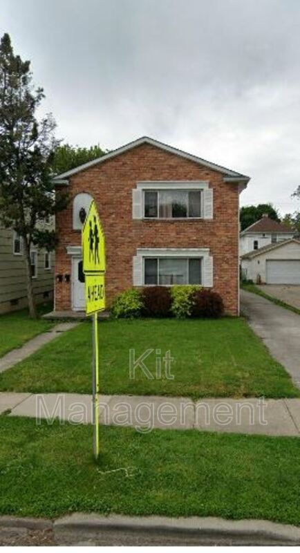 4219 N HVN