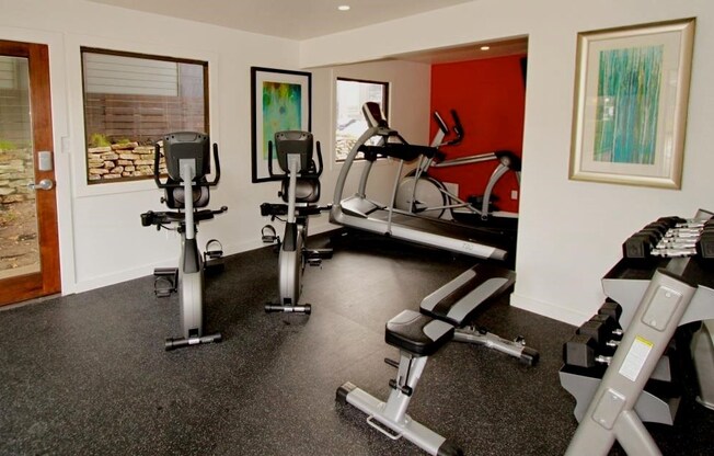 2 beds, 2 baths, 850 sqft, $1,295, Unit 223