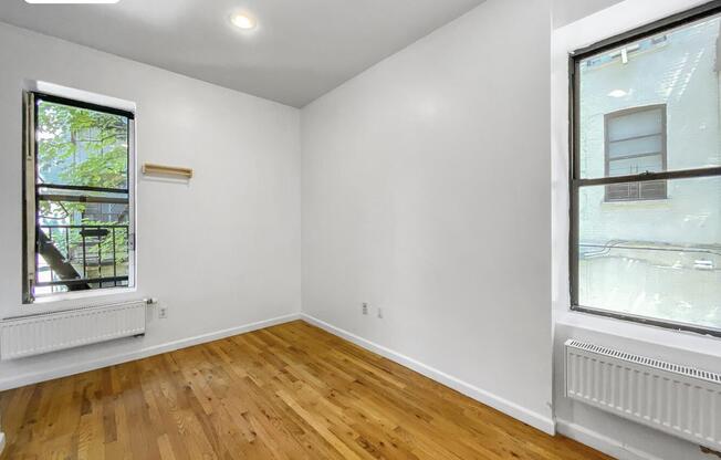503 W 148 ST