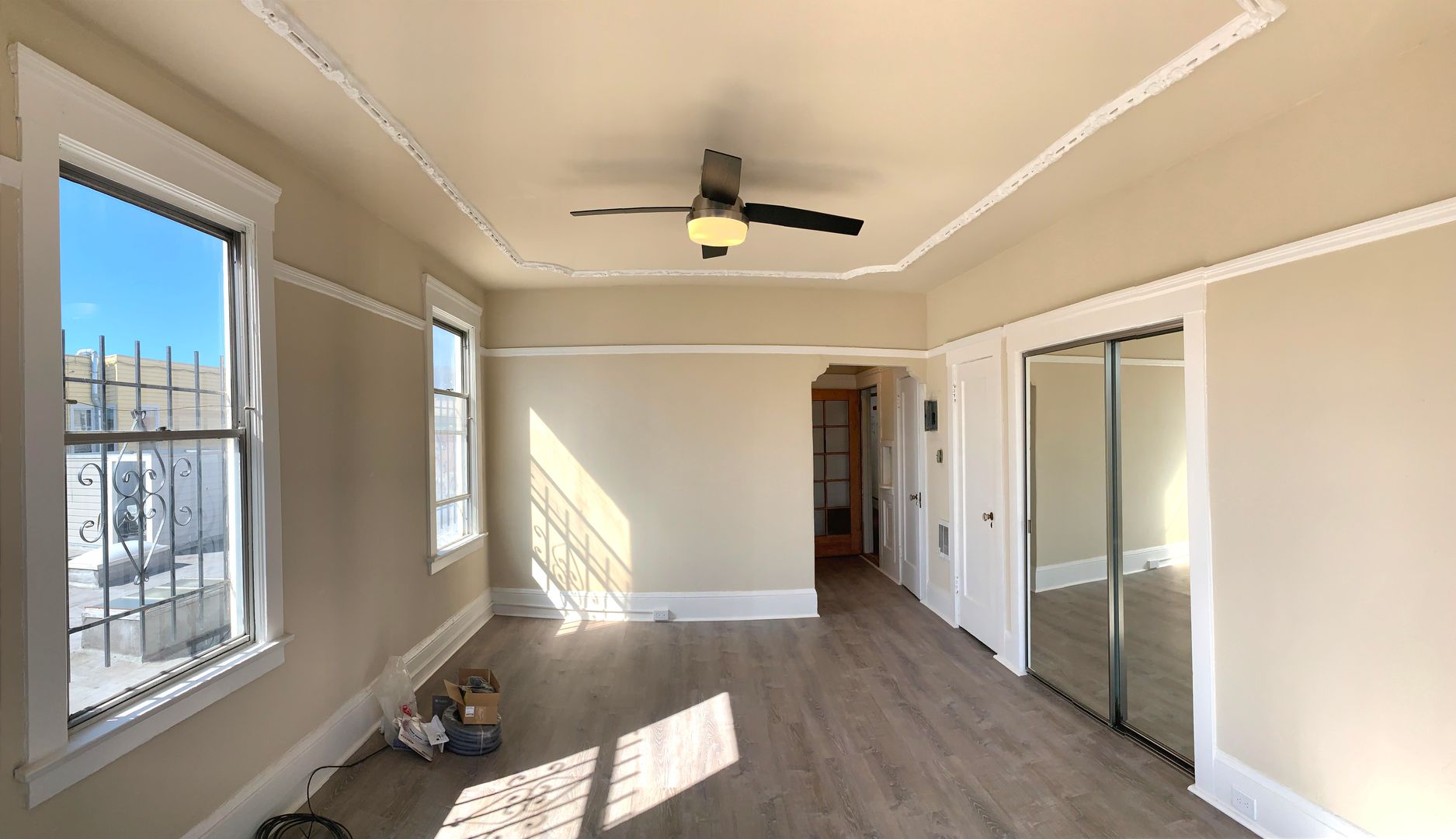 572-576 Valencia