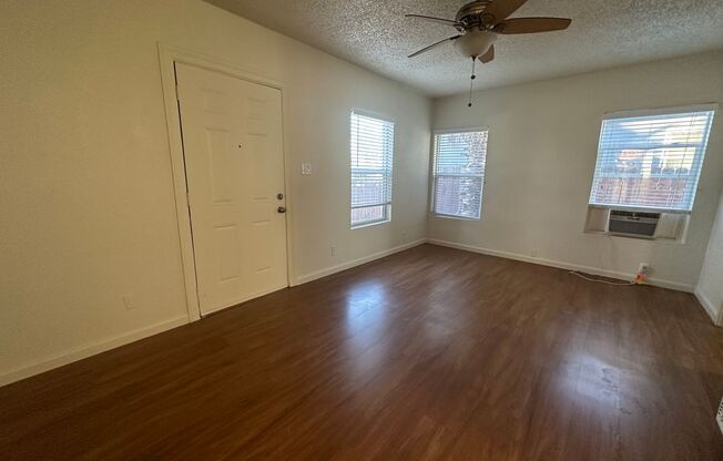 2 beds, 1 bath, $1,795