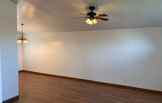 Close to Schools & Shopping