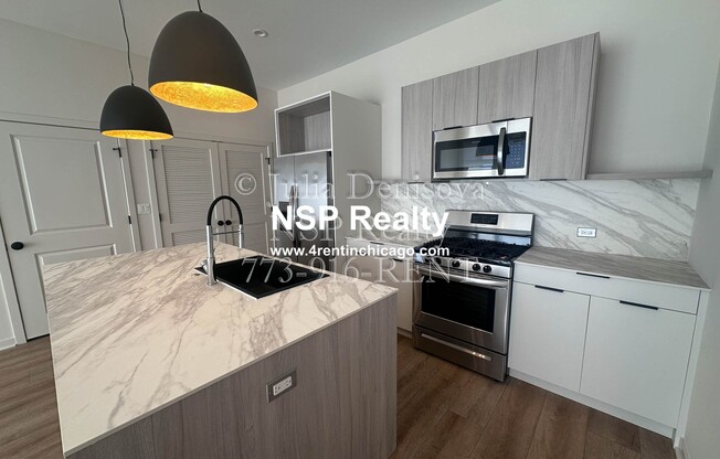 3207 NARRAGANSETT