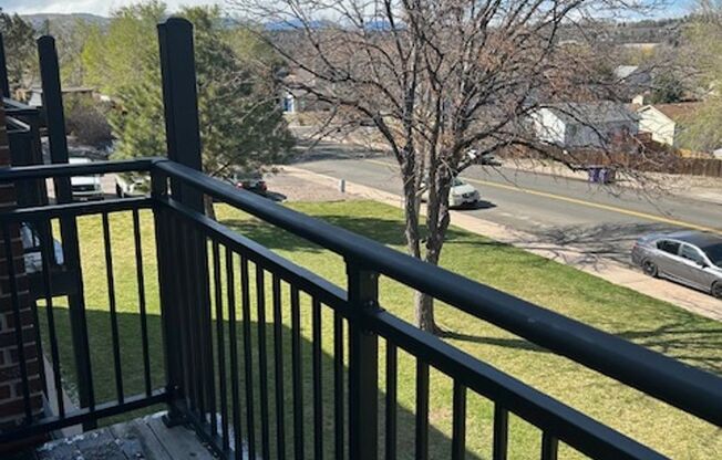 1 bed, 1 bath, $1,325, Unit # #J 24