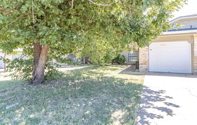 701 Country Aire Dr Unit #A, Round Rock, TX 78664