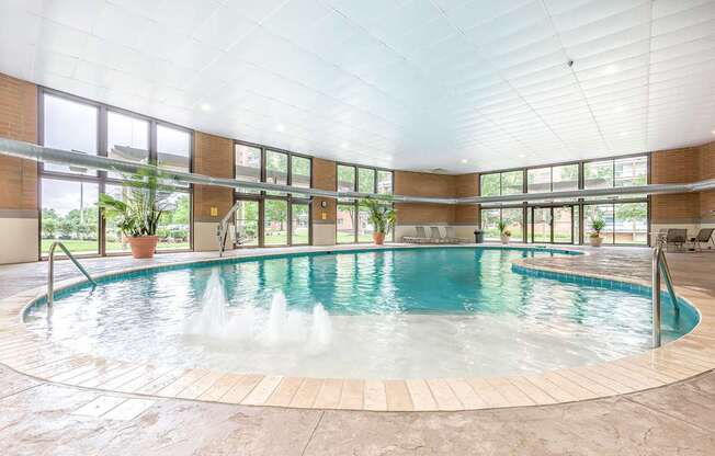 Indoor saltwater pool with fountain
