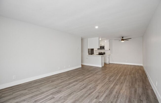 1 bed, 1 bath, 695 sqft, $1,898, Unit 319