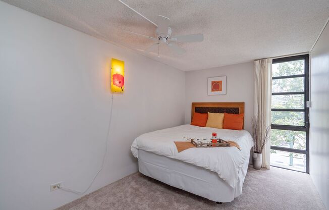 1bed / 1bath in Makiki - 1050 Kinau St. $1900/mo
