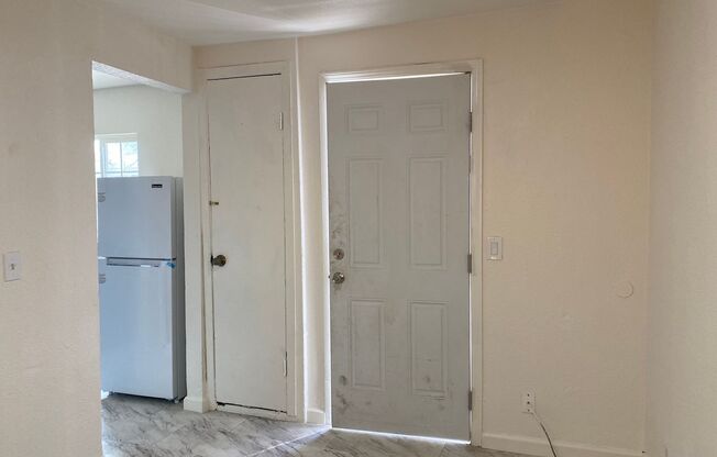 Remodeled One Bed, One Bath Apartment