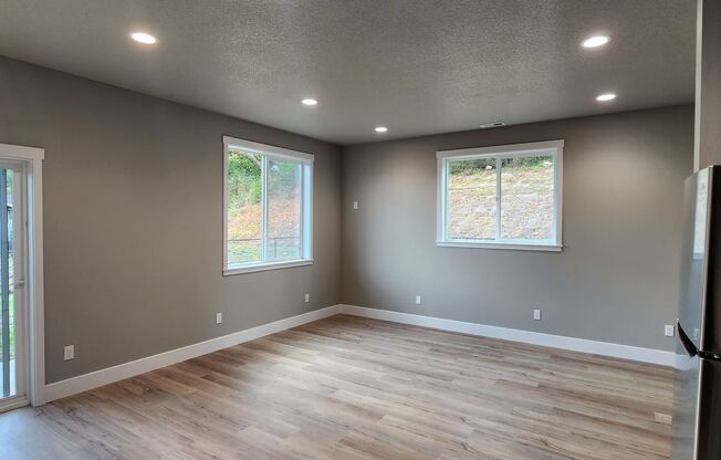 352 Cemetery Road A &amp; B