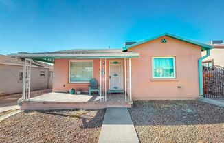 Charming 3 bedroom, 2 bath home in Central El Paso! Special No admin fee, $29 application fee!