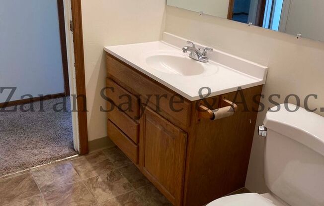 3 beds, 1 bath, $2,495