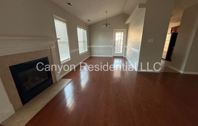 3 beds, 2 baths, $1,770