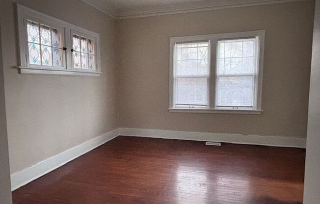 Casa Linda (108 S. 49th Ave.)