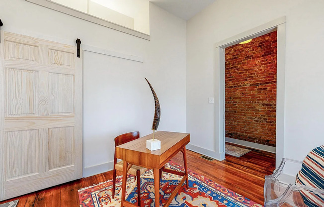 Historic Charm Meets Modern Comfort – 3-Bedroom/2 Bath Home for Rent in Shelby Park