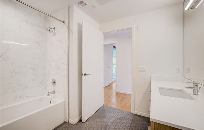 2 beds, 2 baths, 1,084 sqft, $3,975, Unit 315